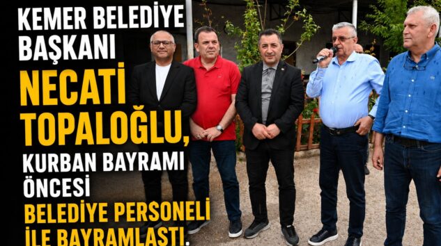 Başkan Topaloğlu personelle bayramlaştı 